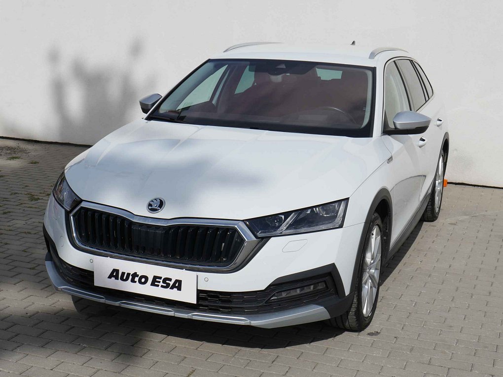 Škoda Octavia IV 1.5 TSi Scout