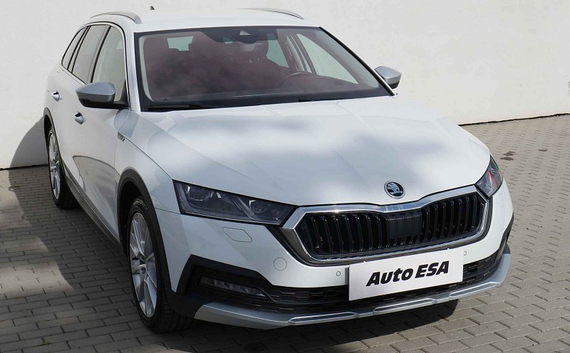 Škoda Octavia IV 1.5 TSi Scout
