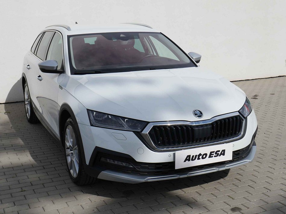 Škoda Octavia IV 1.5 TSi Scout