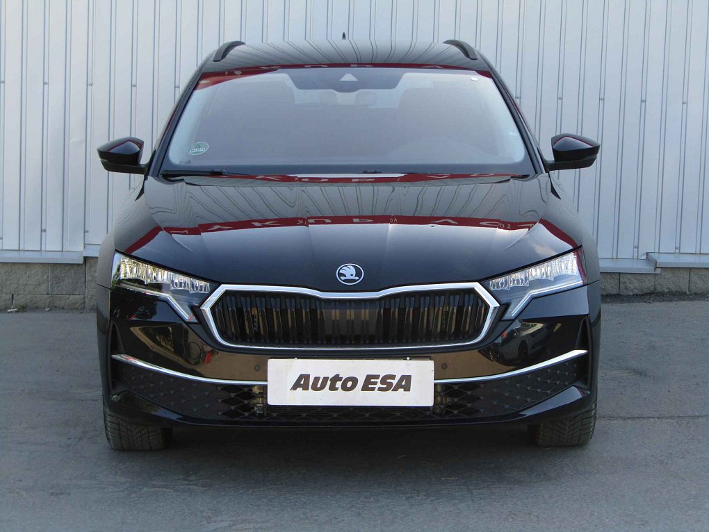 Škoda Octavia IV 1.5 TSi m-HEV Selection