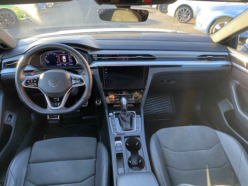 Volkswagen Arteon 2.0 TSi R-Line
