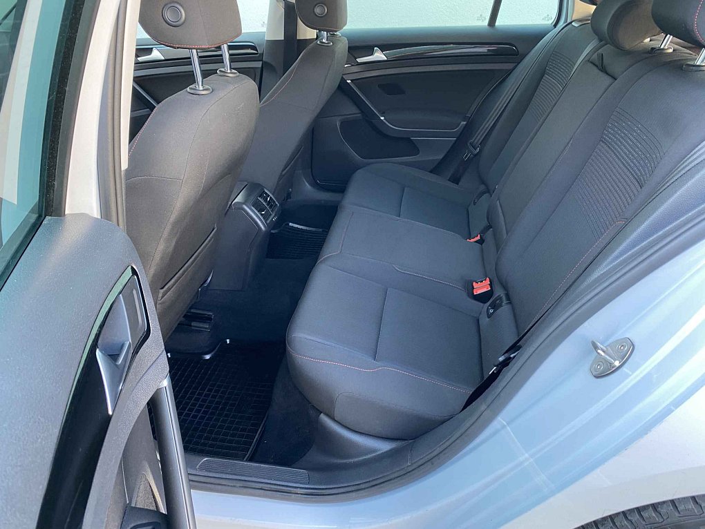 Volkswagen Golf 1.6TDi 