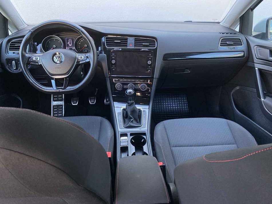 Volkswagen Golf 1.6TDi 