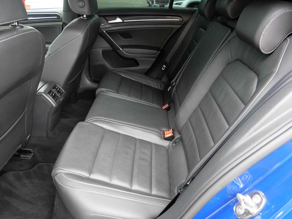 Volkswagen Golf 2.0TSi R 4x4