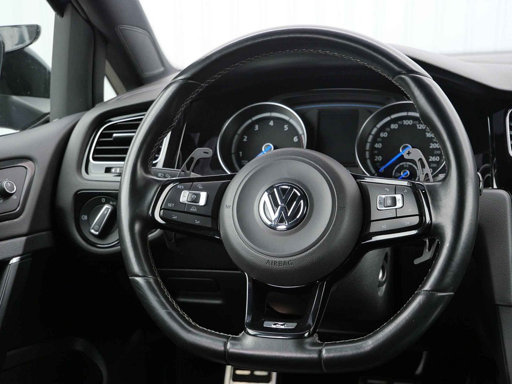 Volkswagen Golf 2.0TSi R 4x4