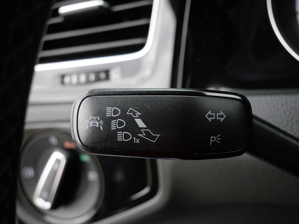 Volkswagen Golf 2.0TSi R 4x4