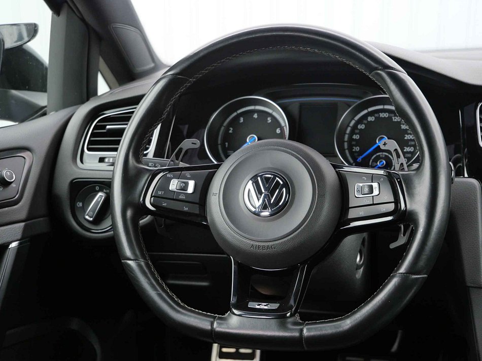 Volkswagen Golf 2.0TSi R 4x4
