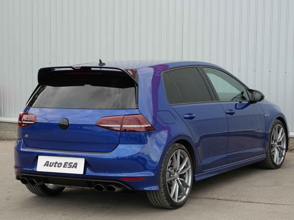 Volkswagen Golf 2.0TSi R 4x4