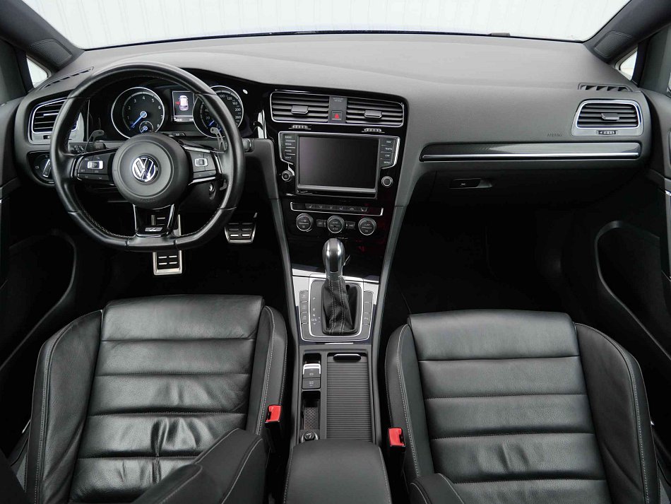 Volkswagen Golf 2.0TSi R 4x4