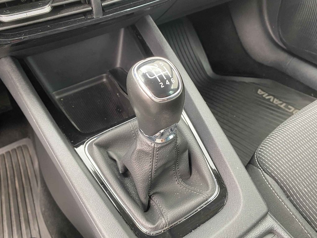 Škoda Octavia IV 1.5 TSi Ambition
