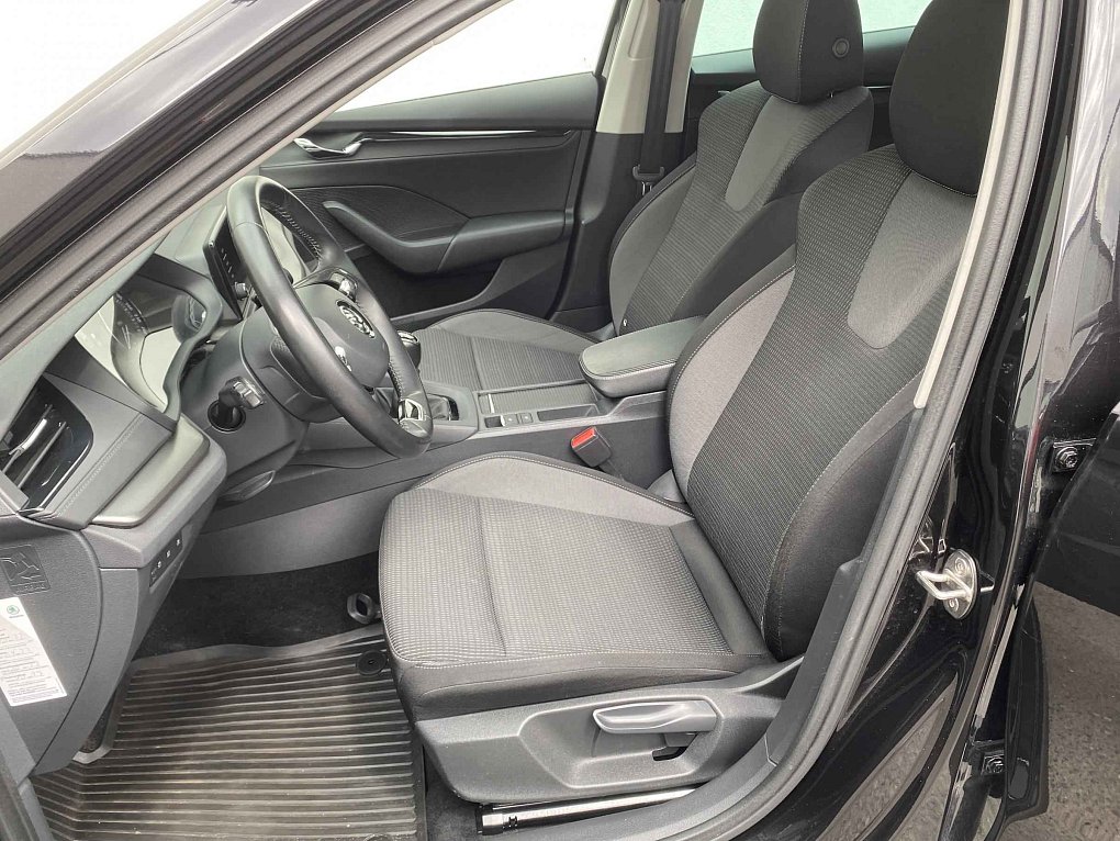 Škoda Octavia IV 1.5 TSi Ambition