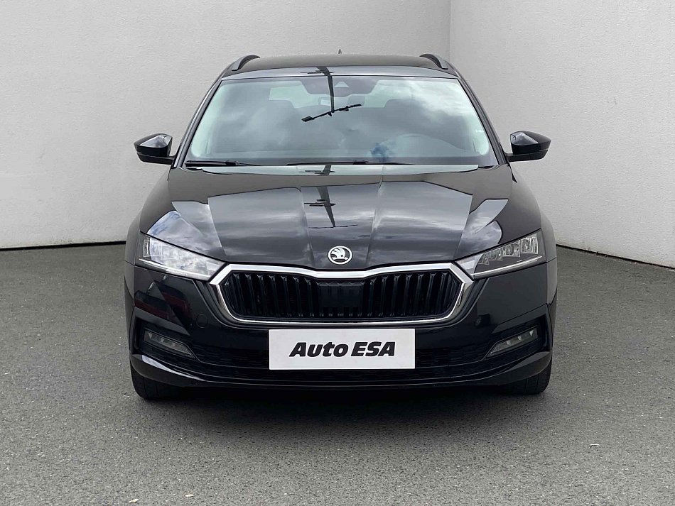 Škoda Octavia IV 1.5 TSi Ambition