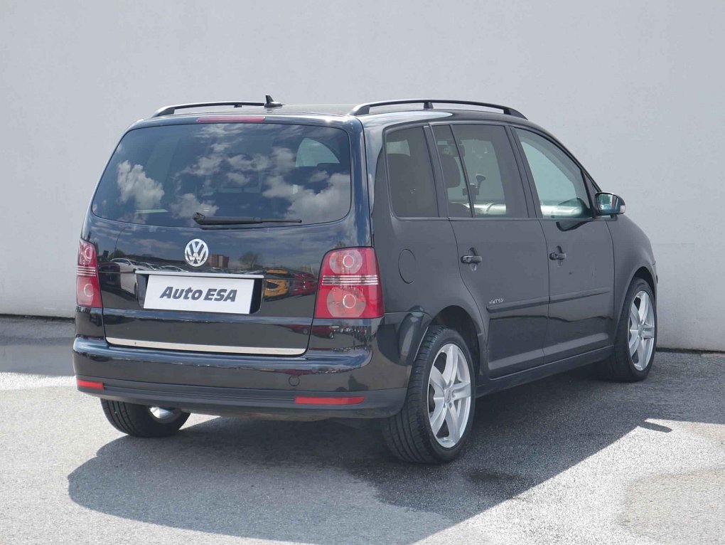 Volkswagen Touran 1.4 TSi 