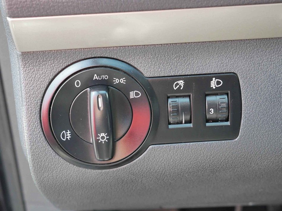 Volkswagen Touran 1.4 TSi 