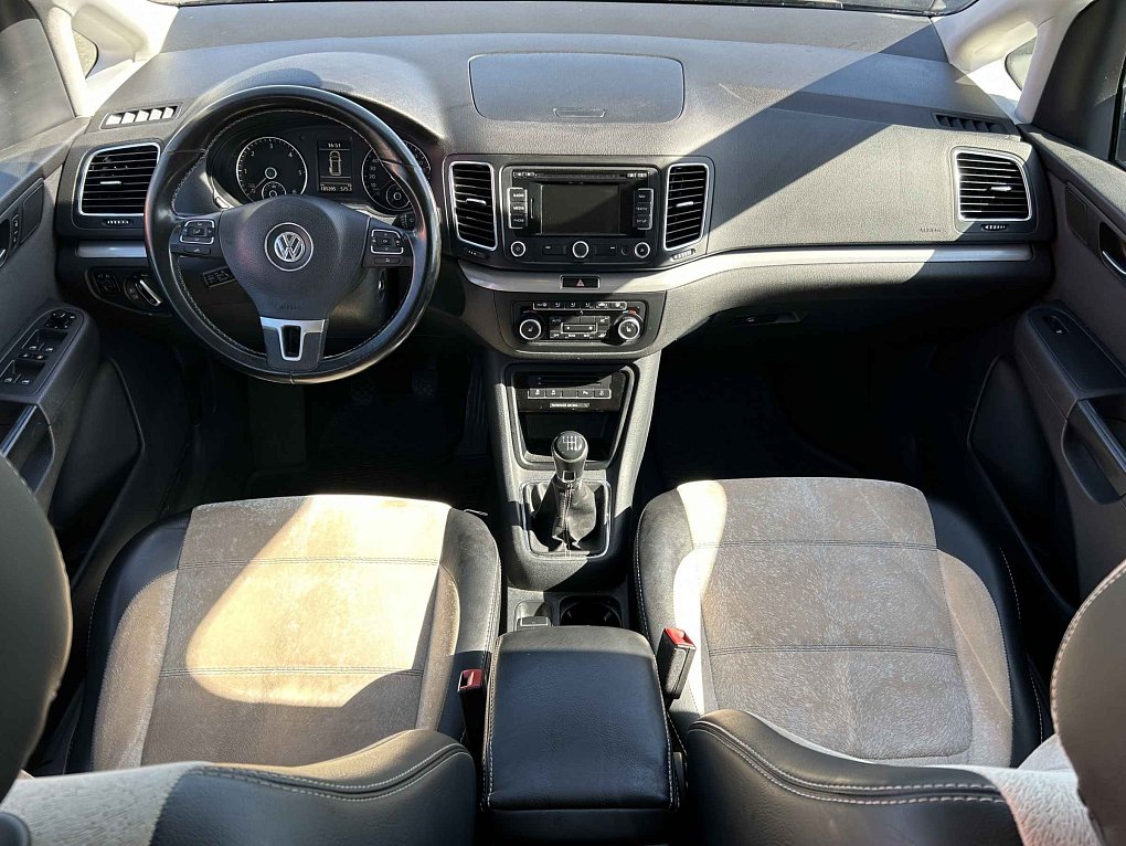 Volkswagen Sharan 2.0 TDi Match