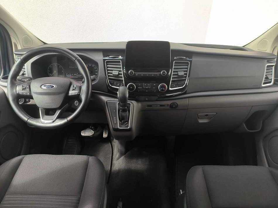 Ford Transit Custom 2.0TDCi Limited L2  5míst