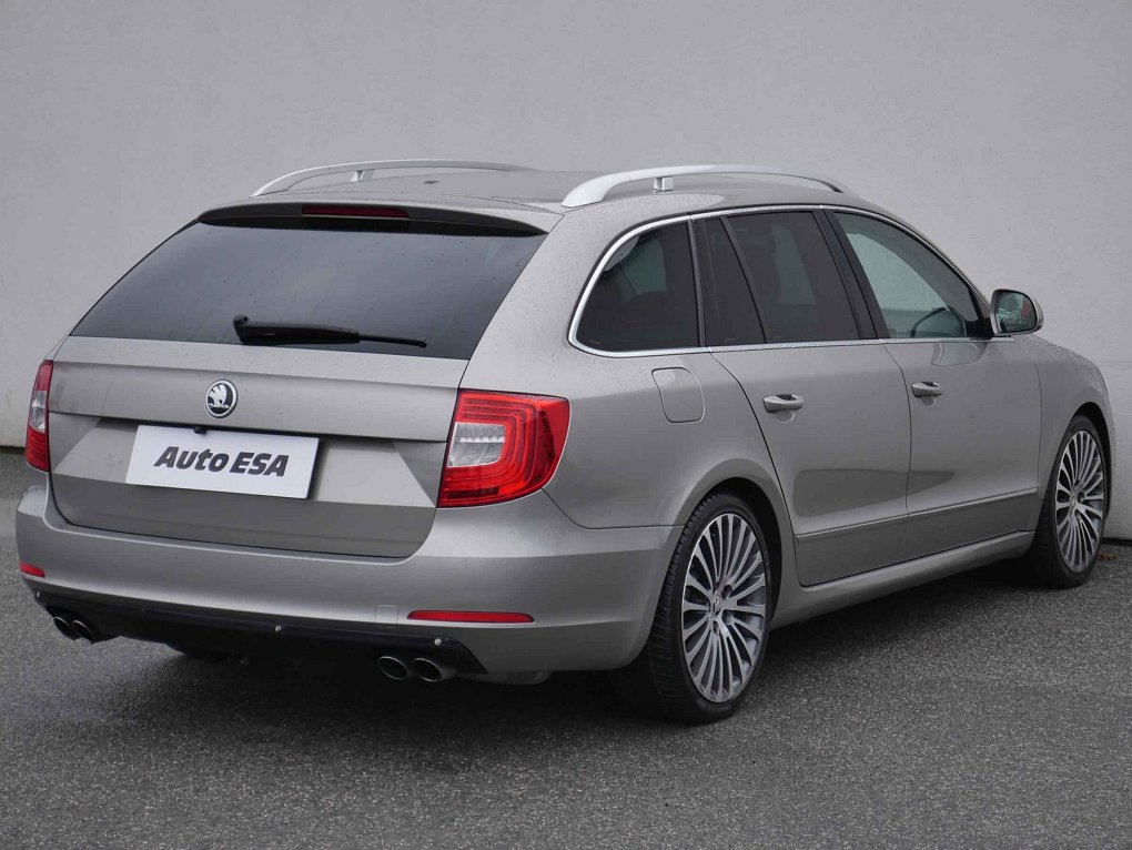 Škoda Superb II 3.6 L&K