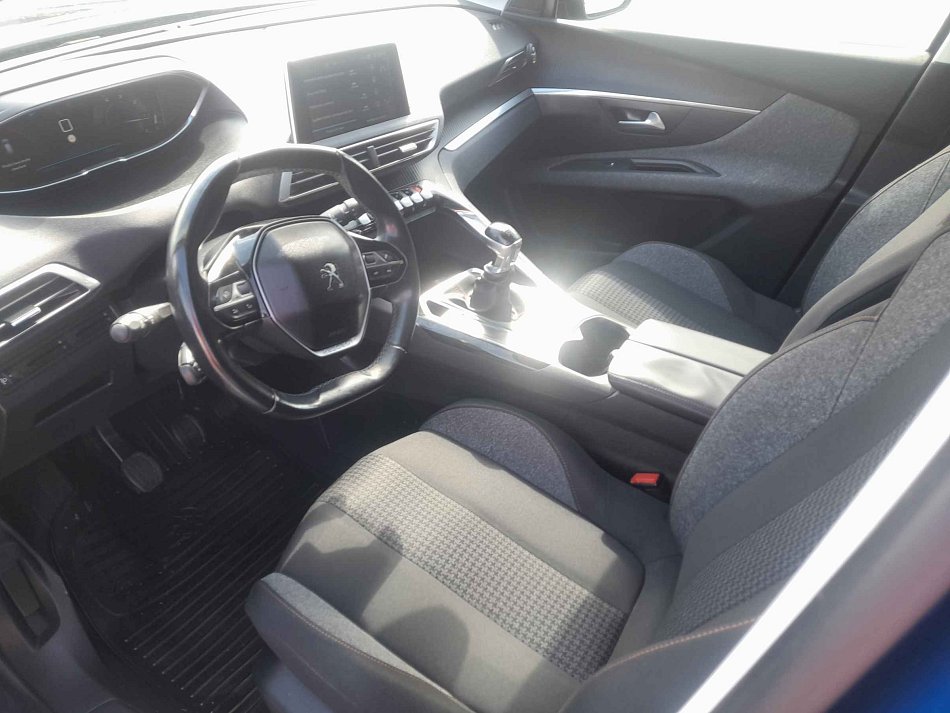 Peugeot 3008 1.6BlueHDi Active