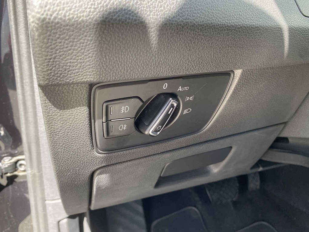 Volkswagen Passat 2.0 TDi Elegance