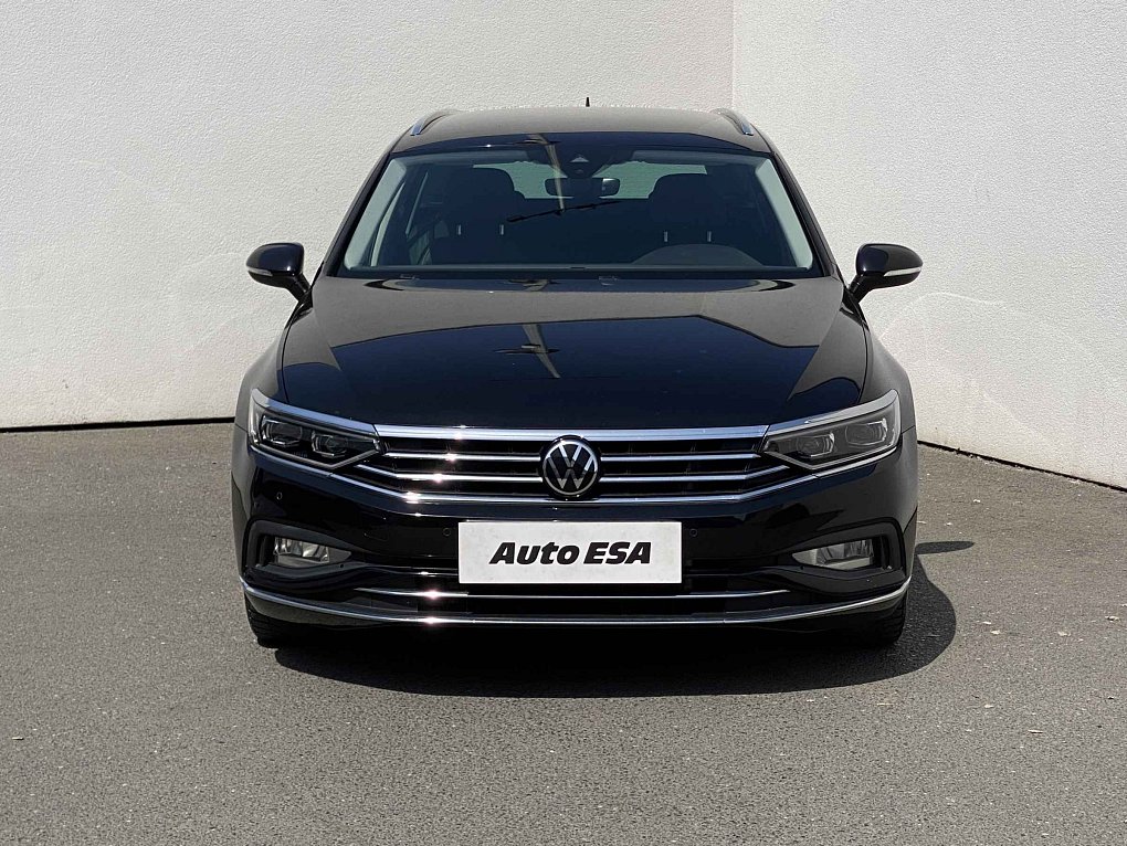 Volkswagen Passat 2.0 TDi Elegance