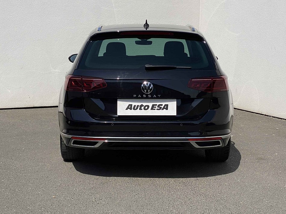 Volkswagen Passat 2.0 TDi Elegance