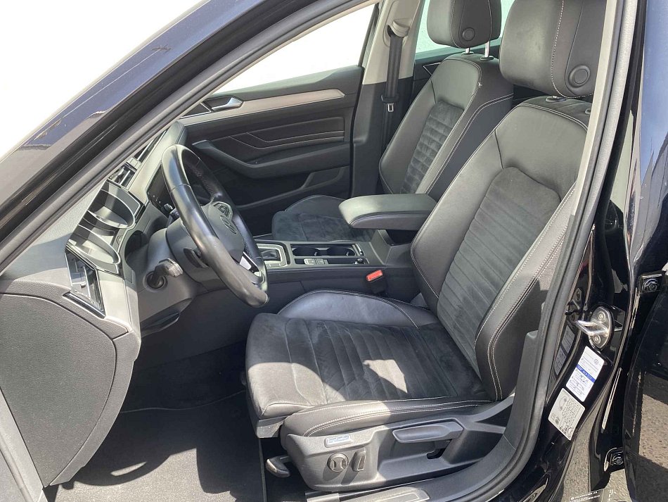 Volkswagen Passat 2.0 TDi Elegance