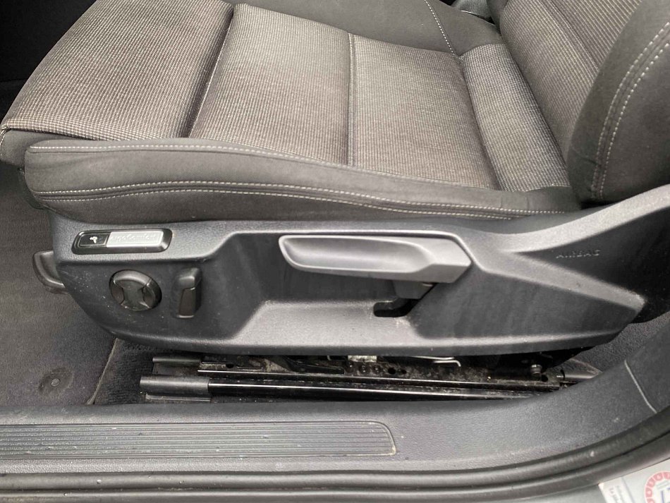 Volkswagen Passat 1.6TDi 