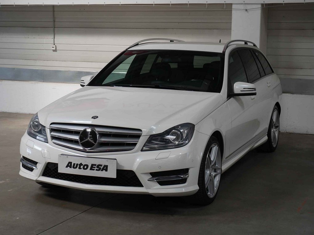 Mercedes-Benz Třída C 1.6  C180