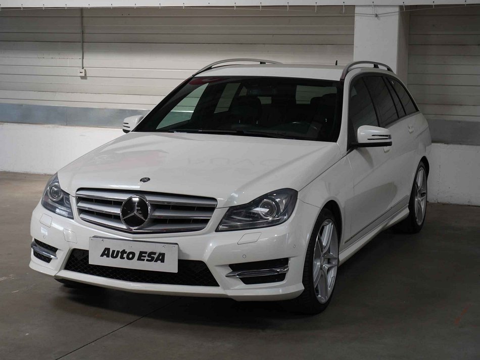 Mercedes-Benz Třída C 1.6  C180