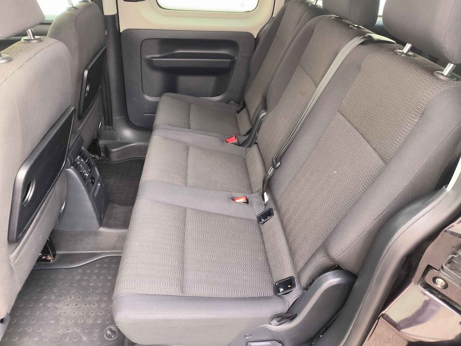 Volkswagen Caddy 2.0TDi Comfortline MAXi 7míst