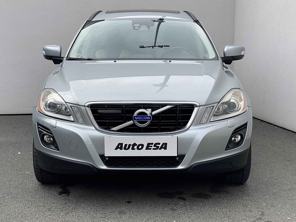 Volvo XC60 2.4 D5 Summum 4WD