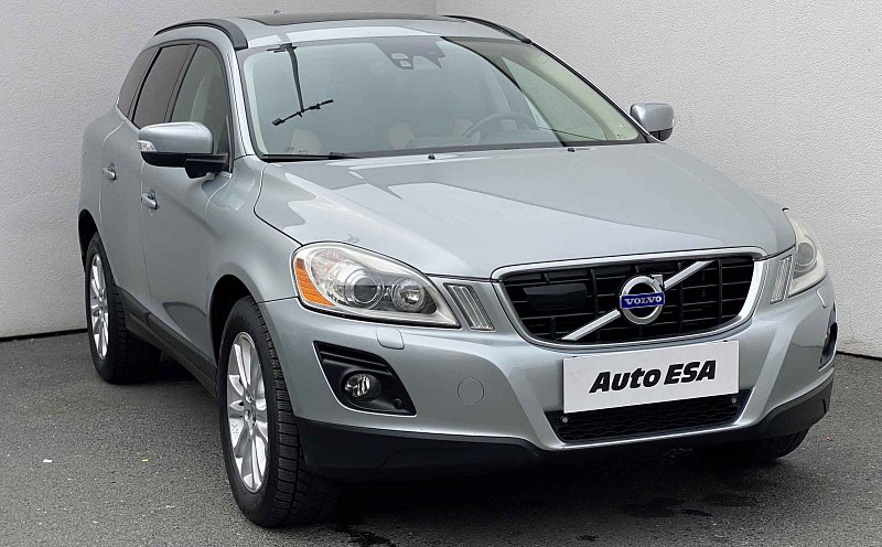 Volvo XC60 2.4 D5 Summum 4WD