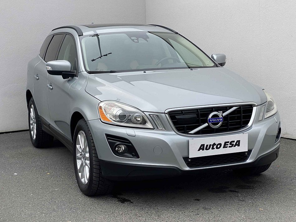 Volvo XC60 2.4 D5 Summum 4WD
