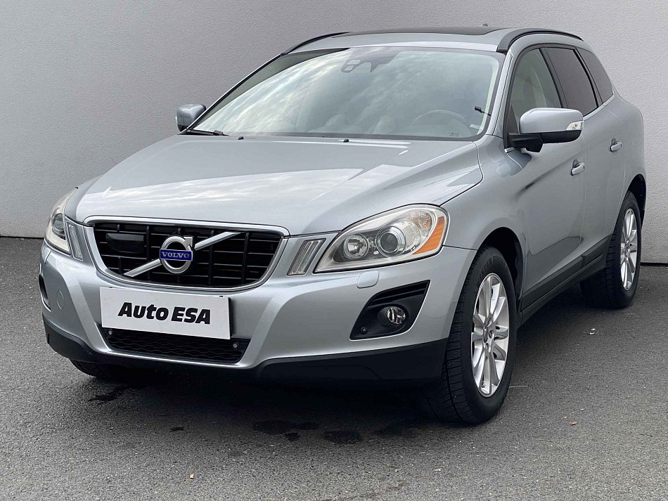 Volvo XC60 2.4 D5 Summum 4WD