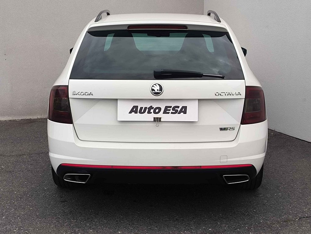 Škoda Octavia III 2.0 TDi RS