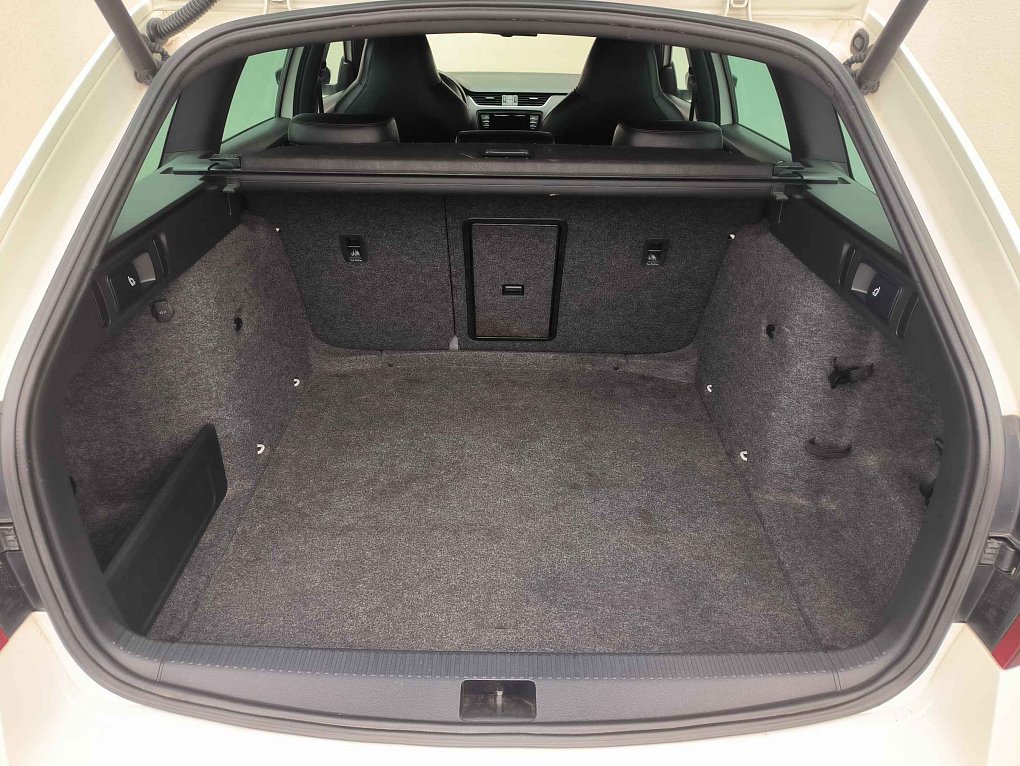 Škoda Octavia III 2.0 TDi RS