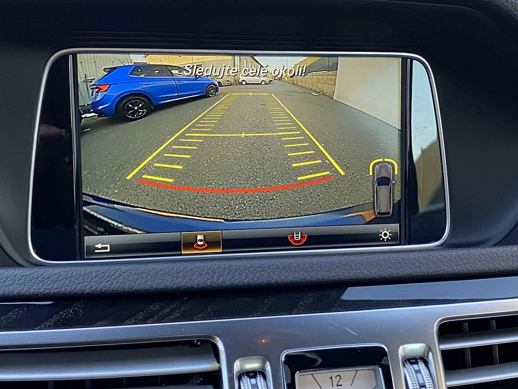Mercedes-Benz Třída E 3.0 CDi Avantgarde E350 4M