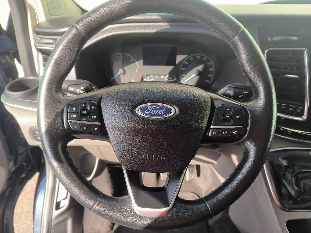 Ford Tourneo Custom 2.0TDCi  L2