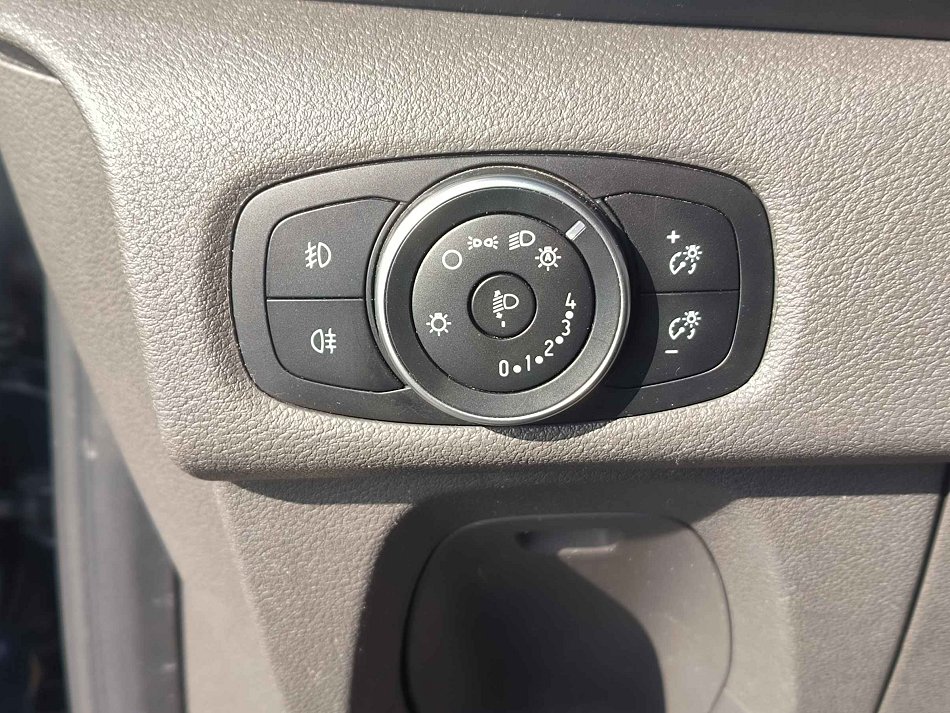 Ford Tourneo Custom 2.0TDCi  L2