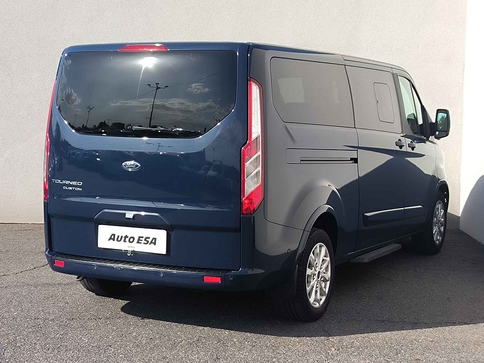 Ford Tourneo Custom 2.0TDCi  L2