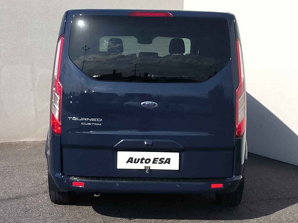 Ford Tourneo Custom 2.0TDCi  L2
