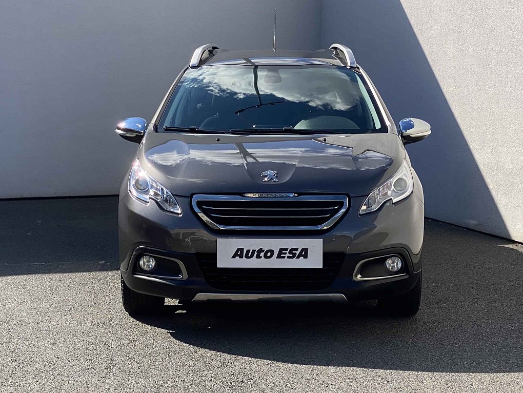 Peugeot 2008 1.2PT Crossway