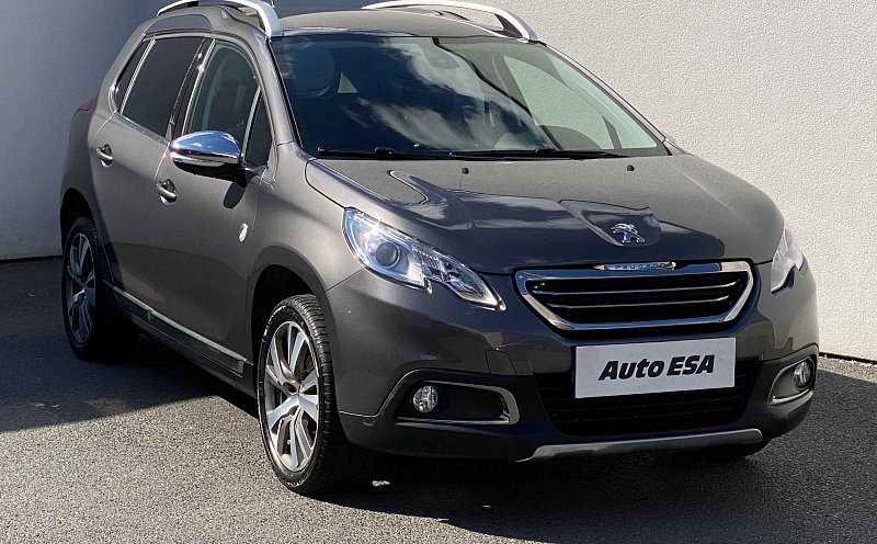 Peugeot 2008 1.2PT Crossway