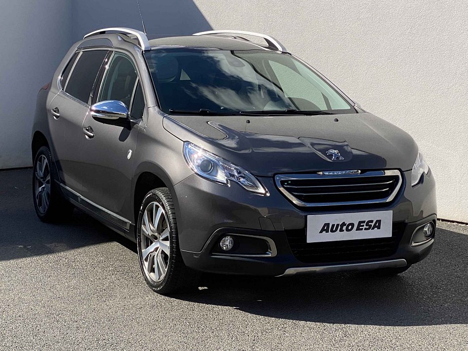 Peugeot 2008 1.2PT Crossway
