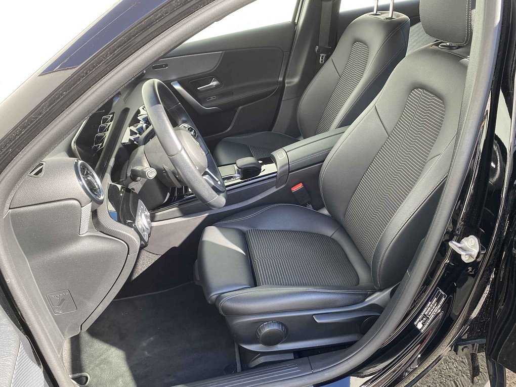 Mercedes-Benz Třída A 1.3i 