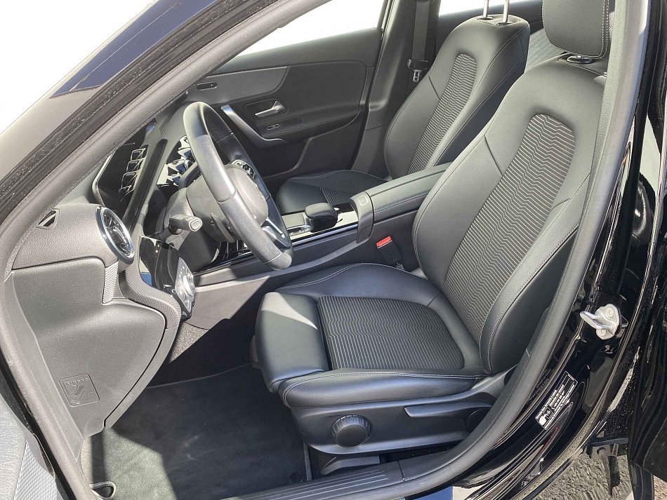 Mercedes-Benz Třída A 1.3i 