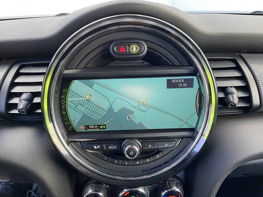 Mini Cooper 1.5i 