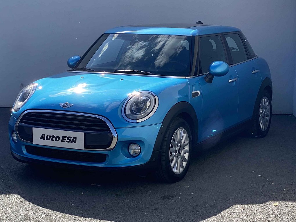 Mini Cooper 1.5i 