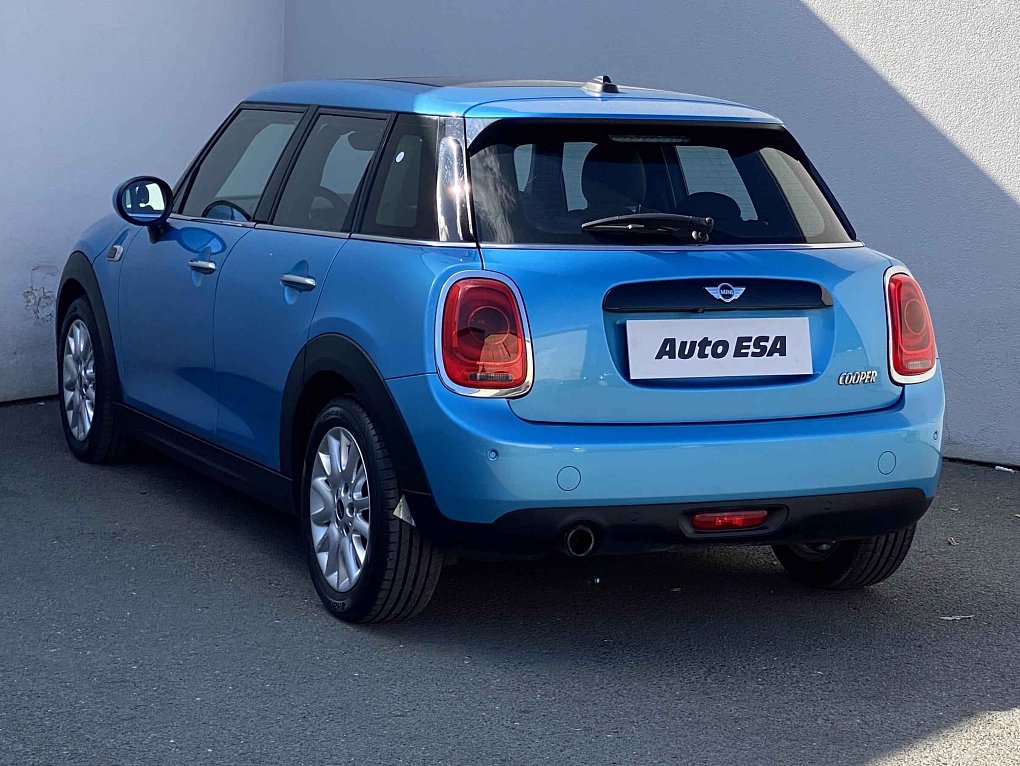Mini Cooper 1.5i 