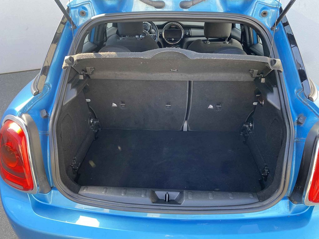 Mini Cooper 1.5i 